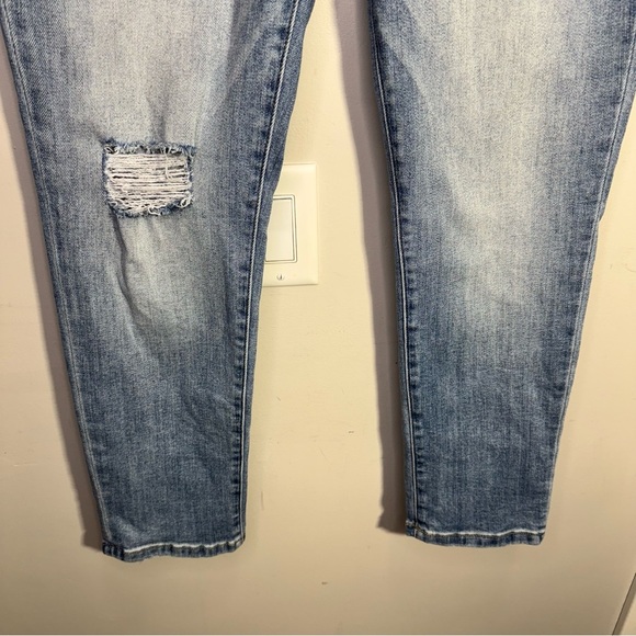 Kancan Clanton High Rise Mom Fit Jeans Size 29 - Picture 6 of 16